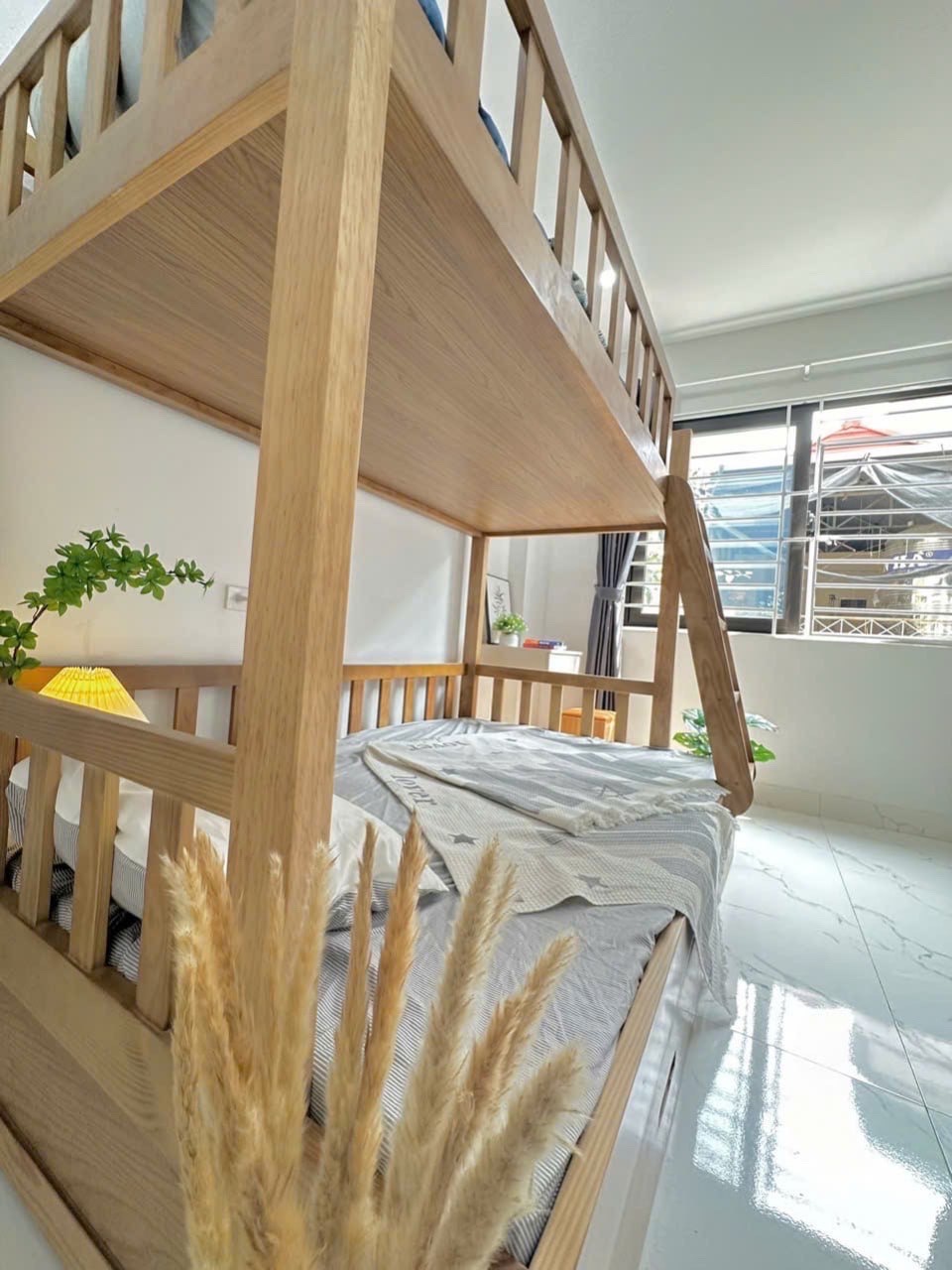 242 Đường Láng, Đống Đa