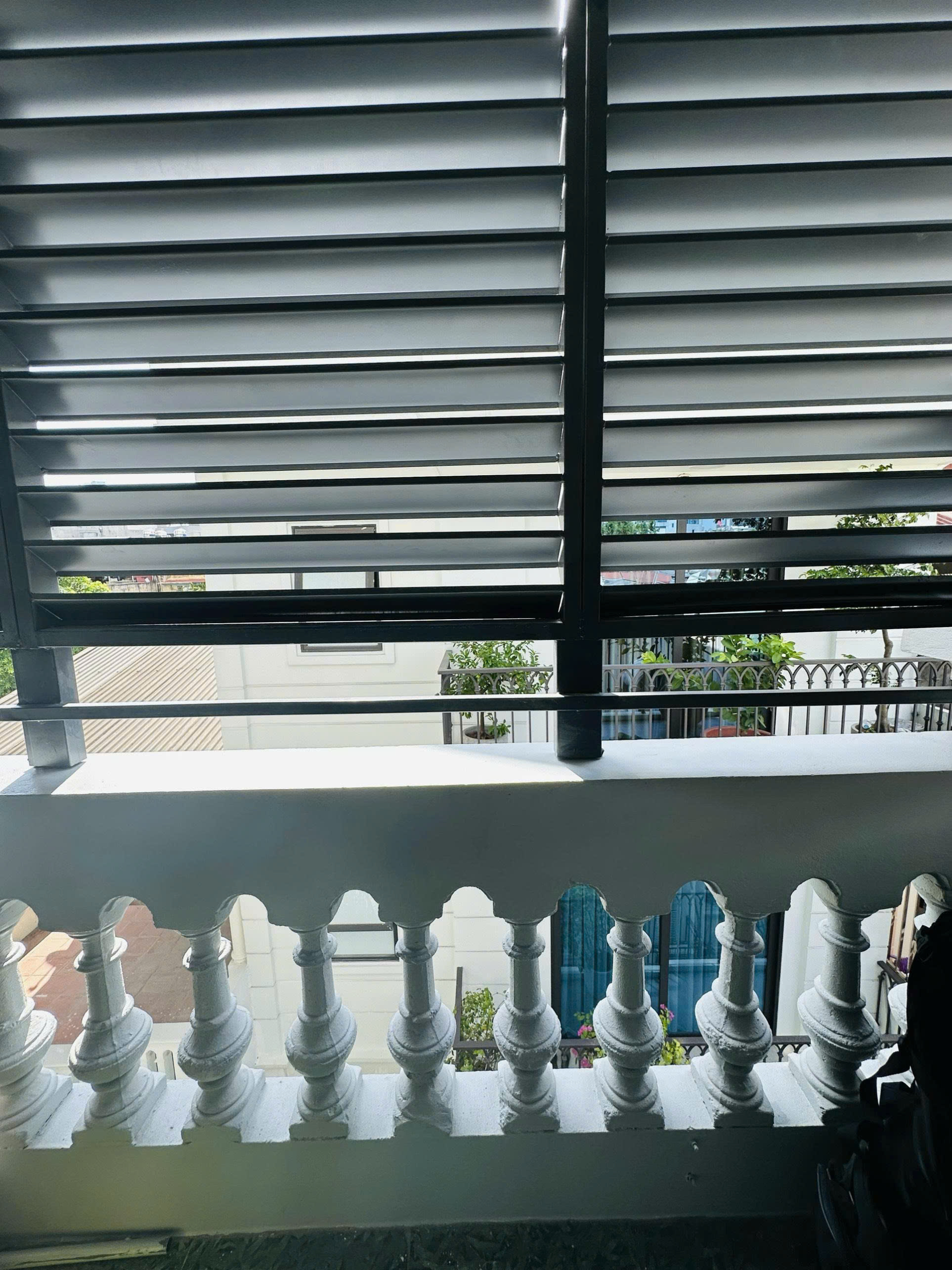 View 5
