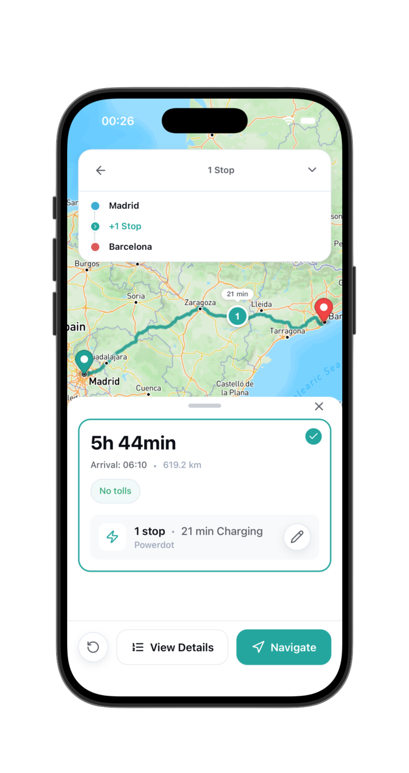 Interfaz de QuantumDrive para planificar una ruta en coche eléctrico con autonomía útil, paradas de recarga y tiempo estimado.