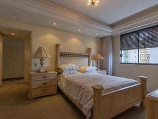 Apartamento à venda em Santa Cecília · 5 dormitórios, 2 suítes, 4 vagas, 340 m²