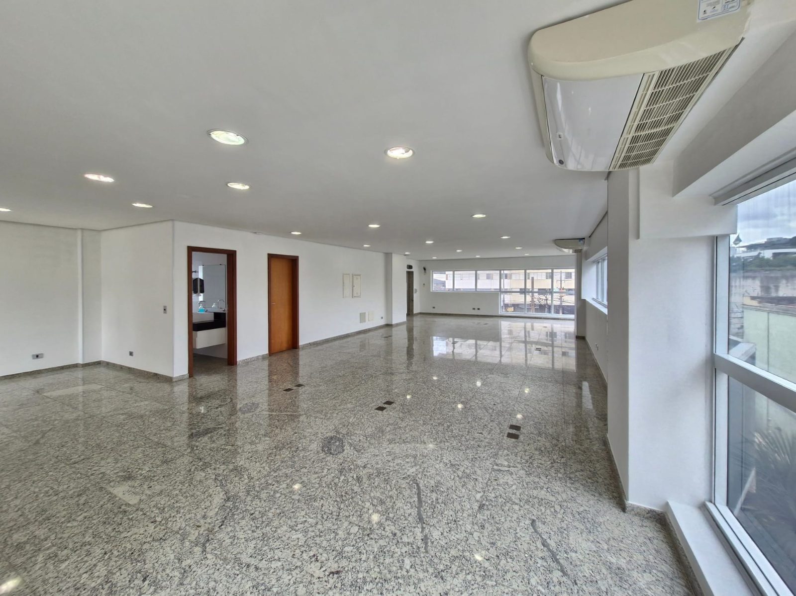 Condomínio Terebi — foto 1