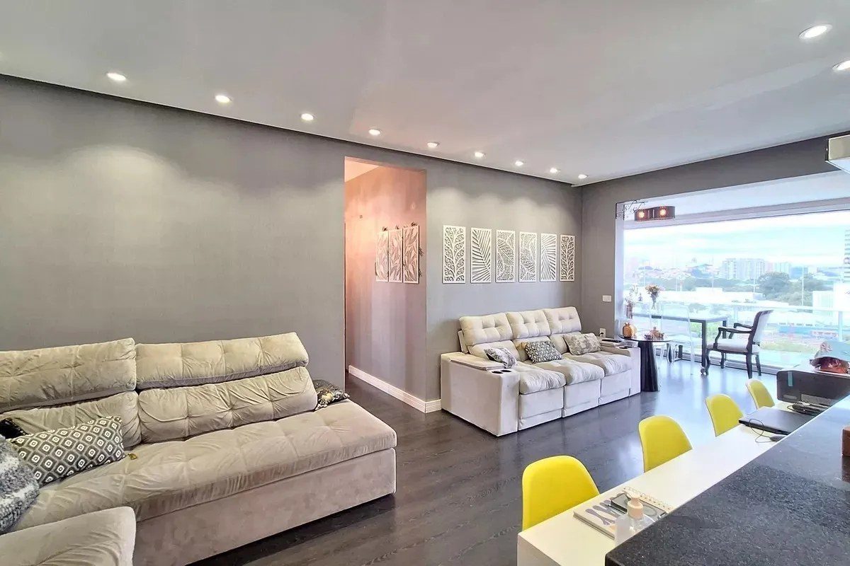 Apartamento à venda em Vila Anastácio · 3 dormitórios, 1 suíte, 2 vagas, 88 m²