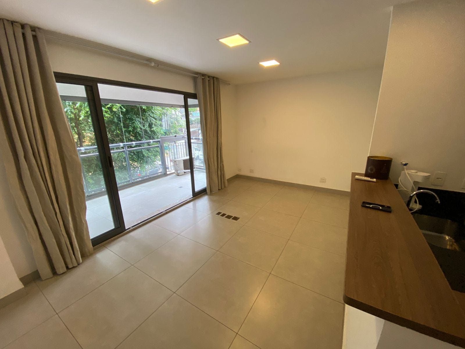 Apartamento para alugar em Sumarezinho · 1 dormitório, 1 vaga, 40 m²