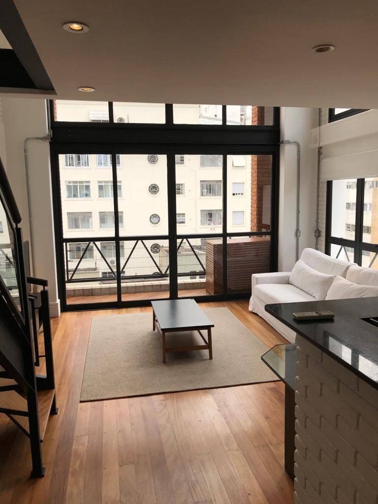 Apartamento à venda em Cerqueira César · 1 dormitório, 1 suíte, 2 vagas, 75 m²