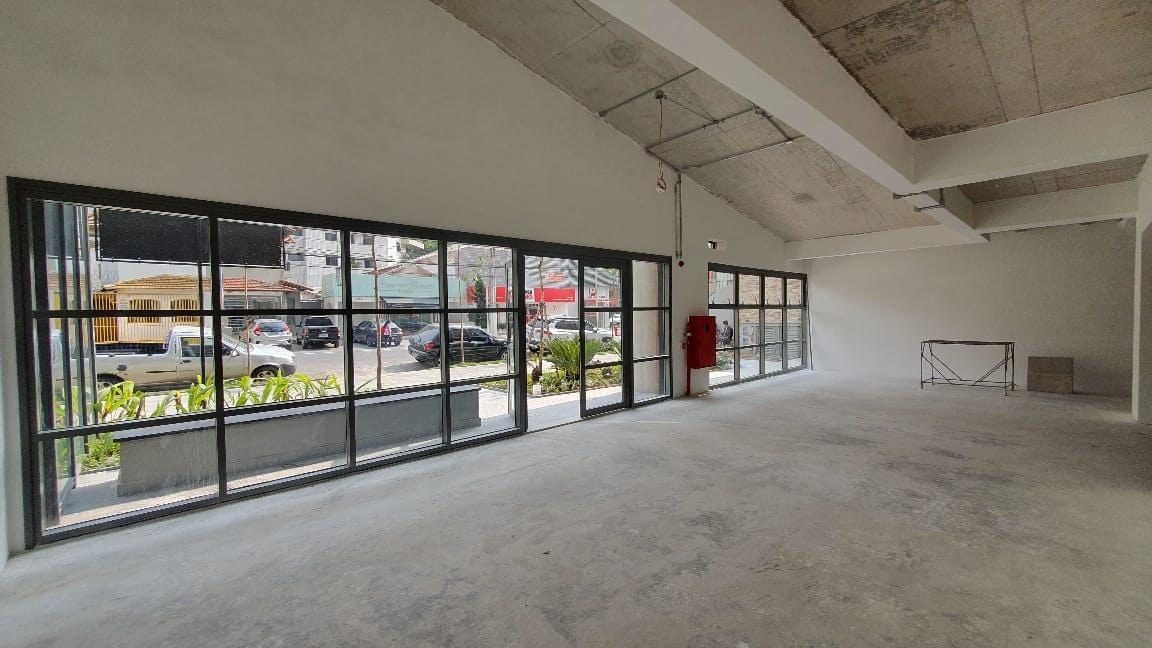 Comercial para alugar em Campo Belo · 5 vagas, 390 m²