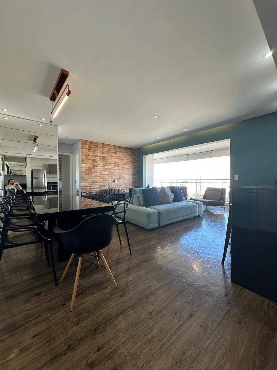 Apartamento 83m² com 2 vagas e sacada gourmet na Barra Funda
