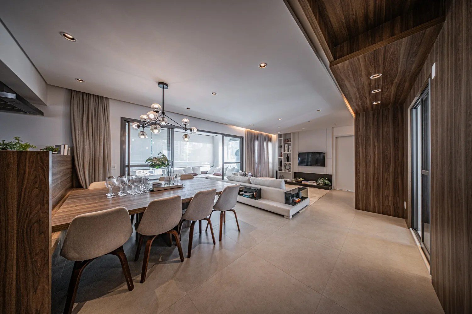 Apartamento à venda em Perdizes · 3 dormitórios, 3 suítes, 2 vagas, 147 m²