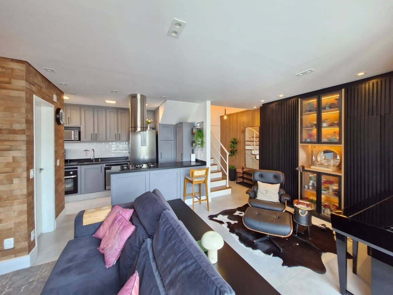 Apartamento à venda em Santa Teresinha · 2 dormitórios, 2 vagas, 92 m²