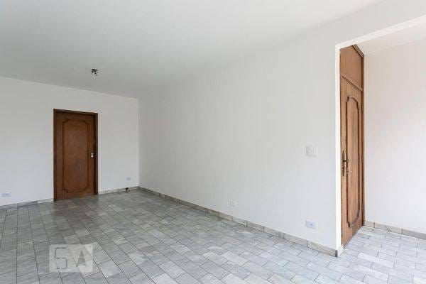Apartamento à venda em Jardim Paulista · 3 dormitórios, 1 suíte, 1 vaga, 110 m²