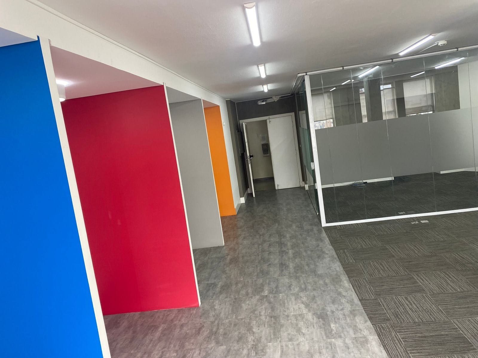 Comercial para alugar em República · 130 m²