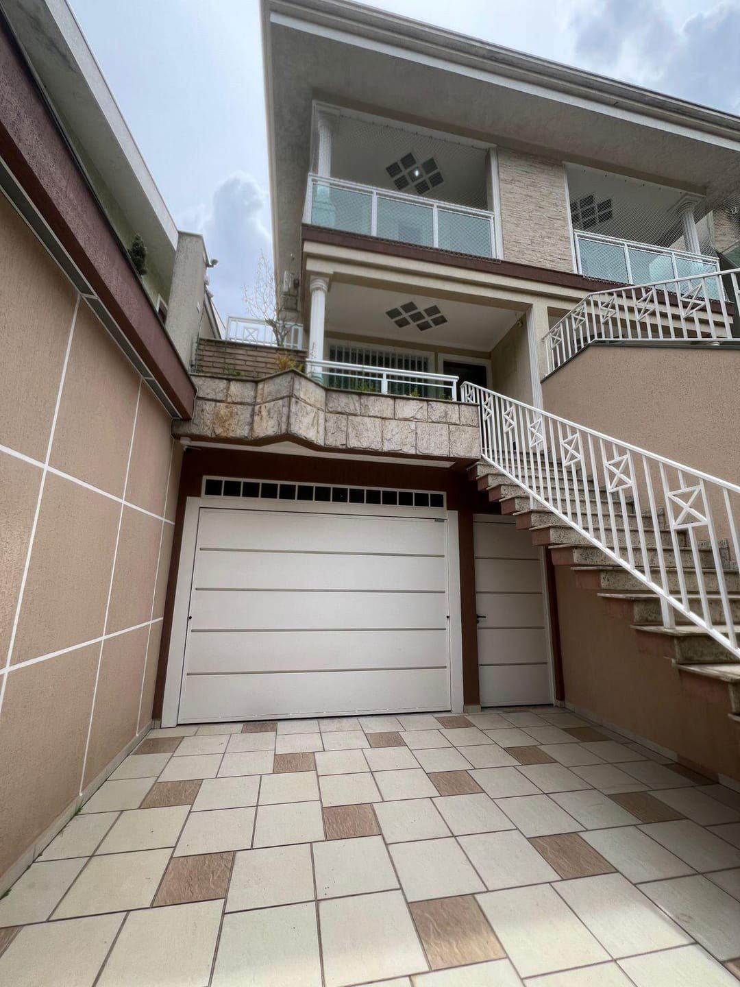 Casa à venda em Jardim Cidade Pirituba · 3 dormitórios, 2 suítes, 5 vagas