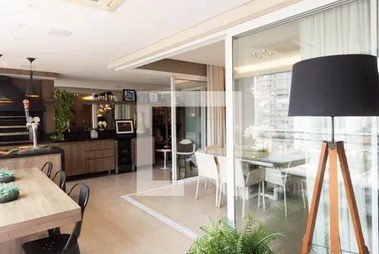 Apartamento à venda em Vila Olímpia · 3 dormitórios, 3 suítes, 3 vagas, 156 m²