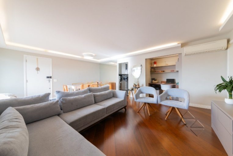 Apartamento à venda em Perdizes · 3 dormitórios, 1 suíte, 2 vagas, 120 m²