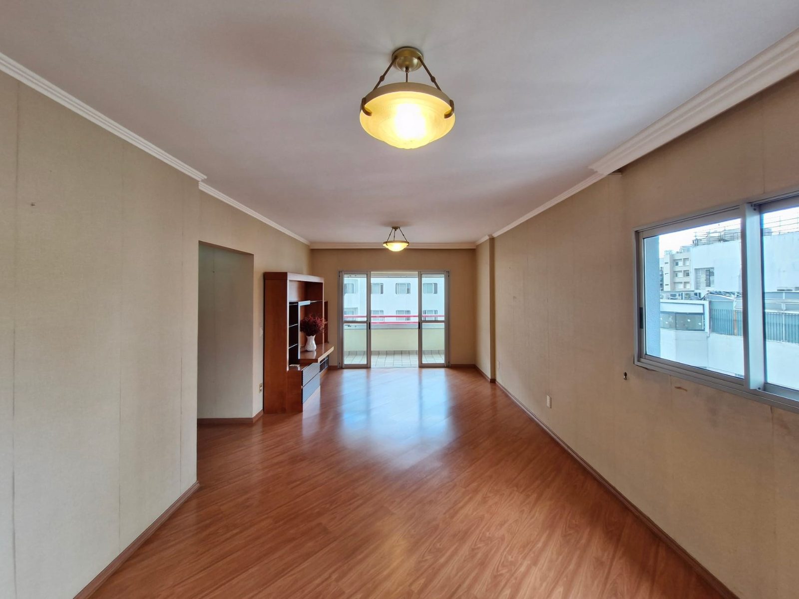 Apartamento à venda em Perdizes · 4 dormitórios, 3 suítes, 2 vagas, 144 m²