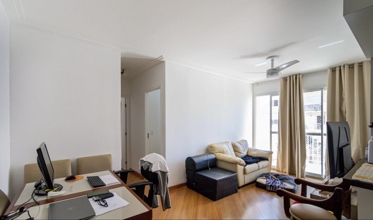 Apartamento de 2 dormitórios com suíte e sacada na Barra Funda