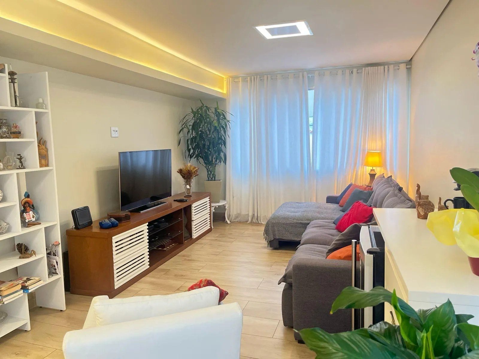 Apartamento à venda em Perdizes · 3 dormitórios, 2 suítes, 2 vagas, 130 m²
