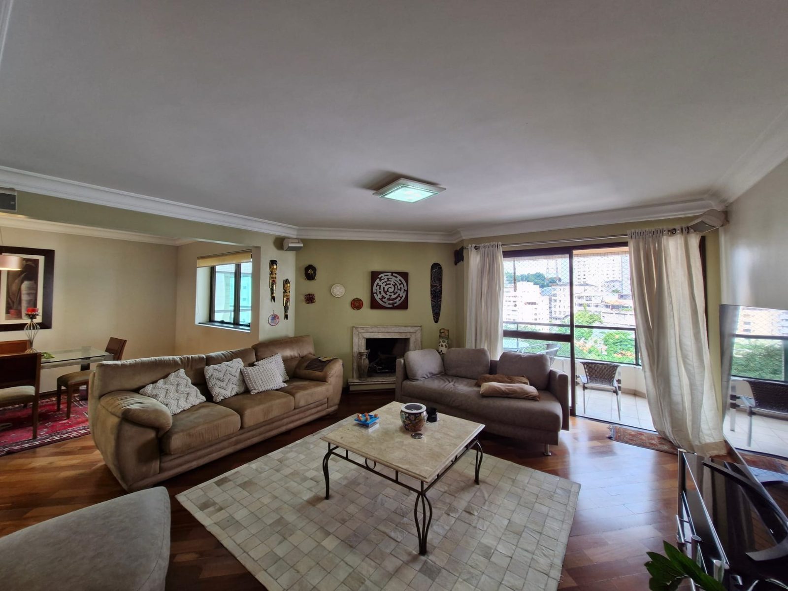 Apartamento à venda em Perdizes · 4 dormitórios, 3 suítes, 3 vagas, 148 m²