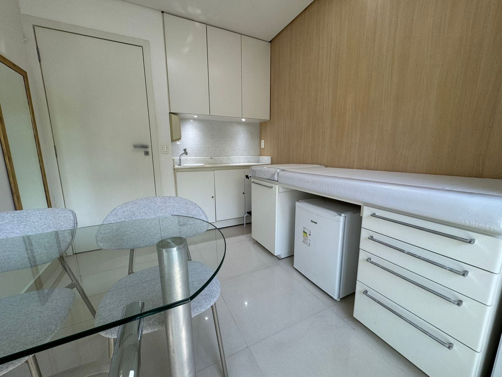 Sala Comercial à venda em Pinheiros · 47 m² · Oscar Freire Office
