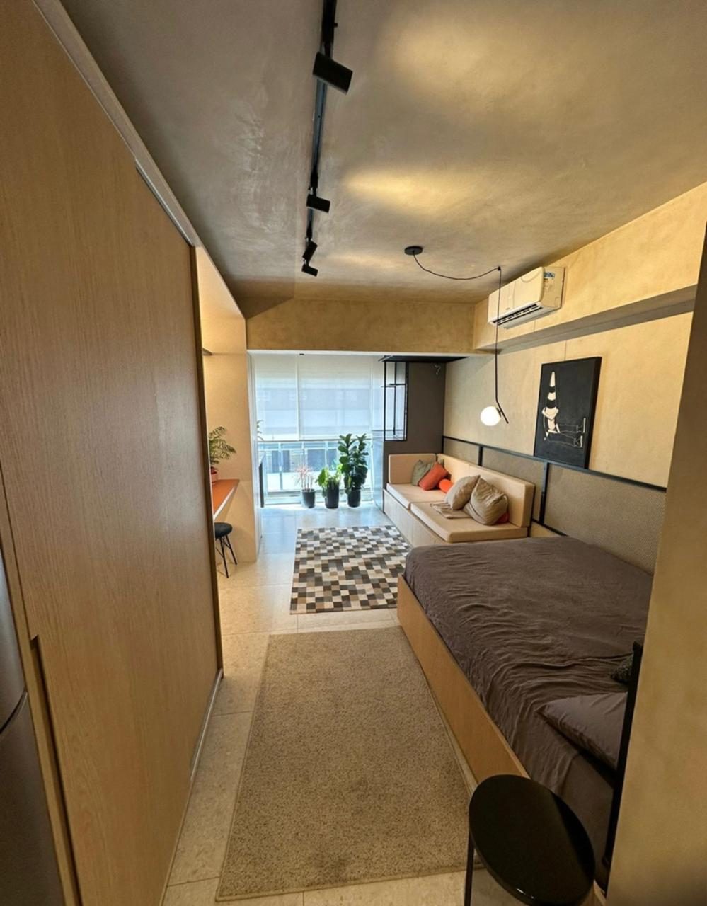 Studio mobiliado e reformado com 30m² em Pinheiros