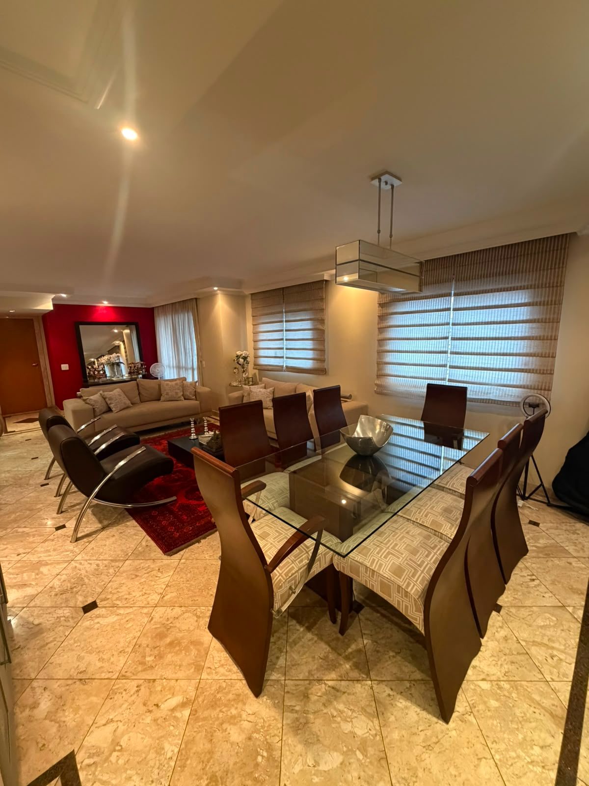 Apartamento à venda em Perdizes · 3 dormitórios, 3 suítes, 4 vagas, 190 m²