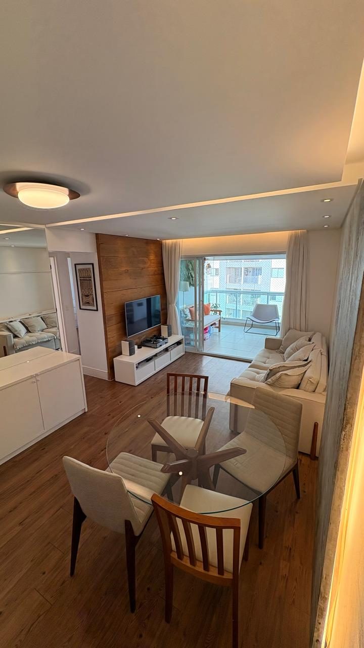 Apartamento à venda em Vila Romana · 3 dormitórios, 1 suíte, 2 vagas, 85 m²