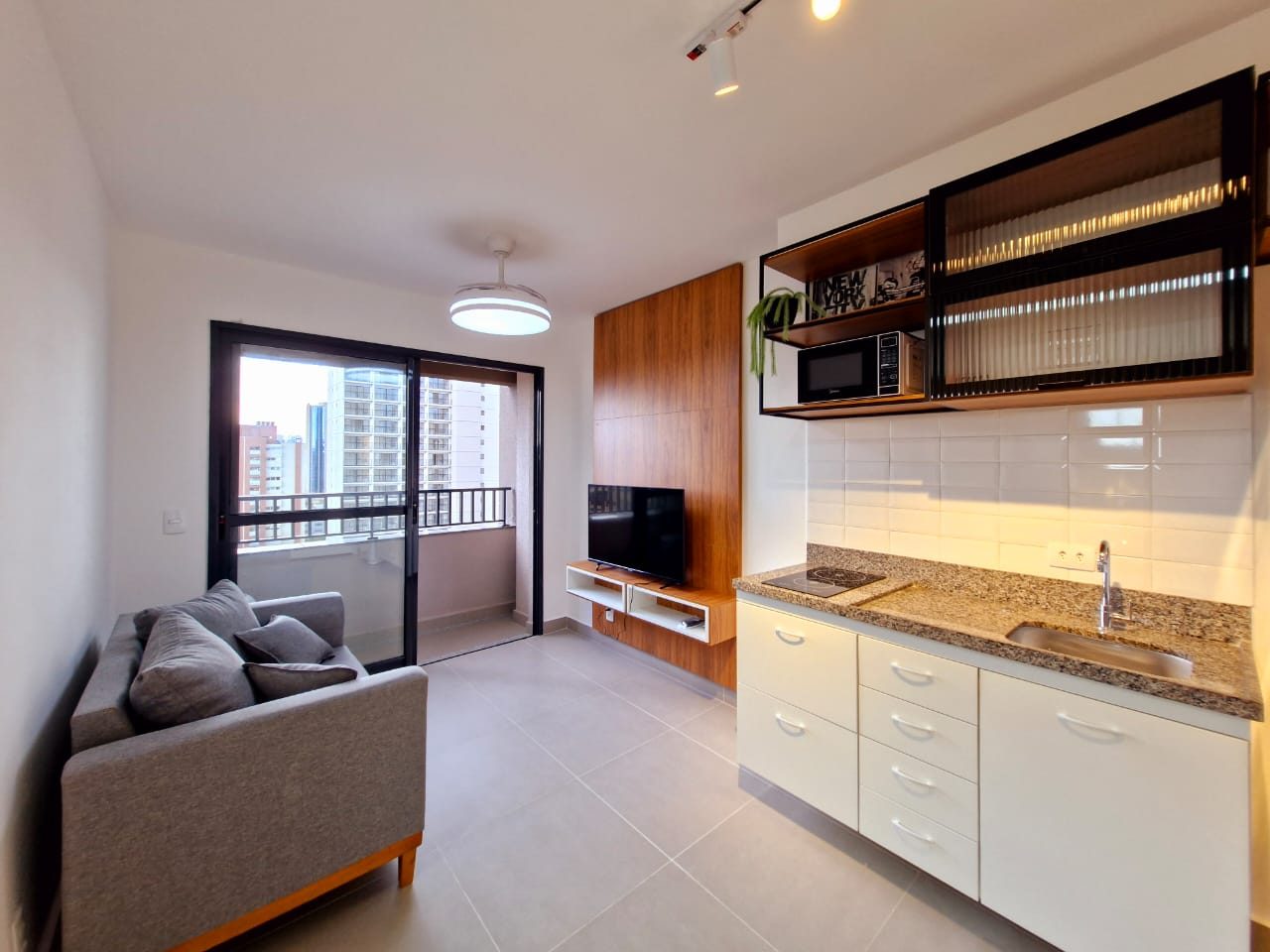 Apartamento para alugar em Água Branca · 1 dormitório, 29 m²