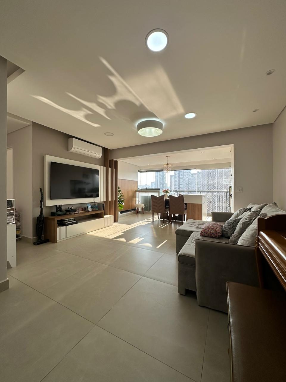 Apartamento 88m² com 3 dormitórios e 2 vagas na Barra Funda