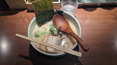 医んすりん