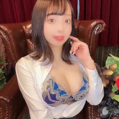 秋月 和香🤍 福原Neo:office