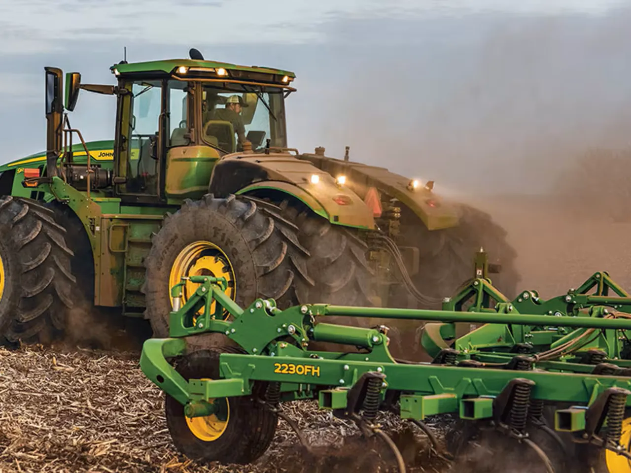 9R 590 Tractor - John Deere Africa & Middle East