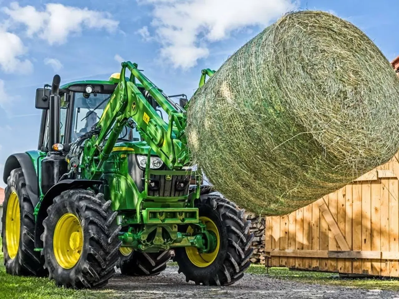 603R Frontloader - John Deere Africa & Middle East