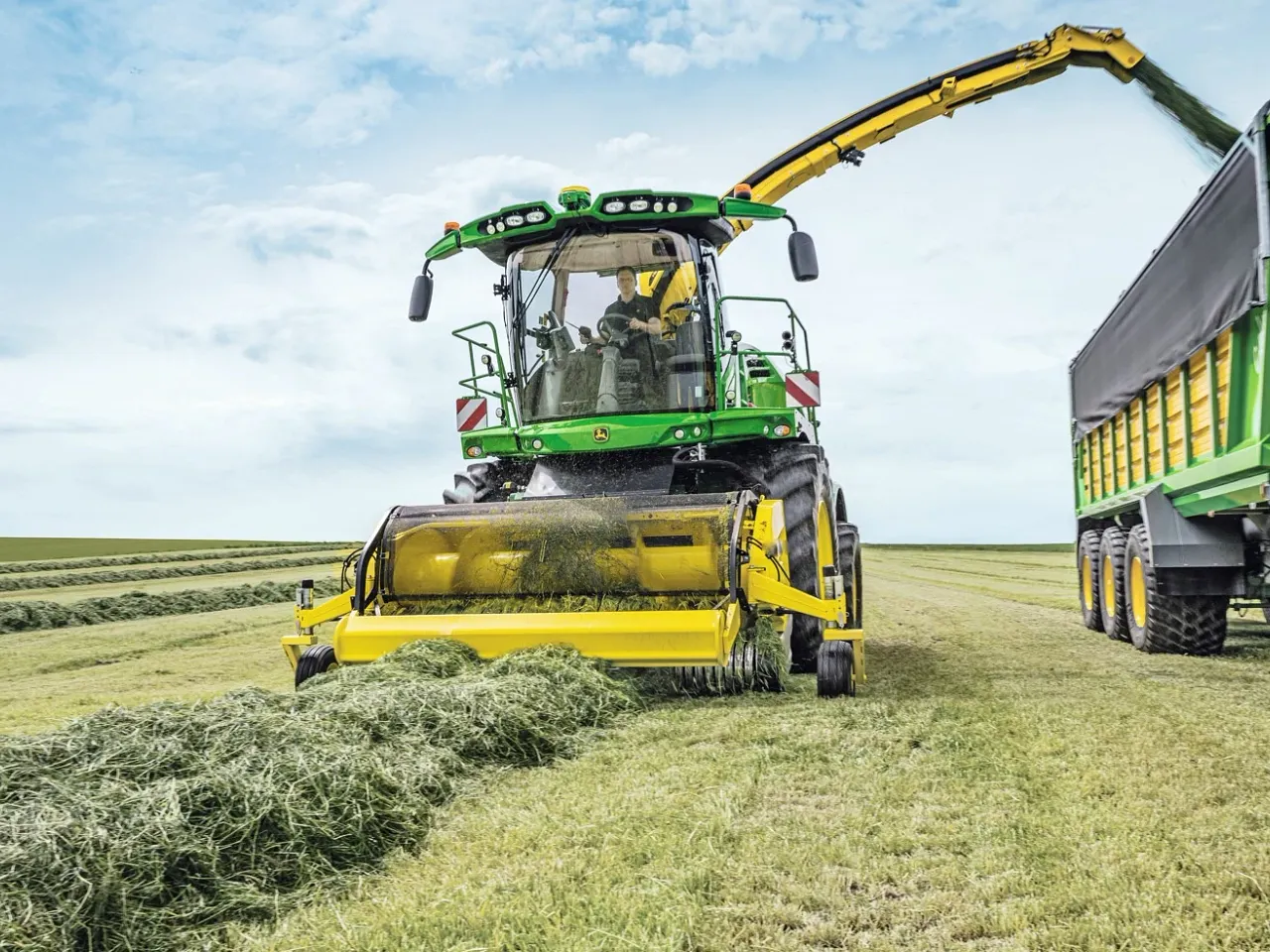 30R Hay Pickup - John Deere Africa & Middle East
