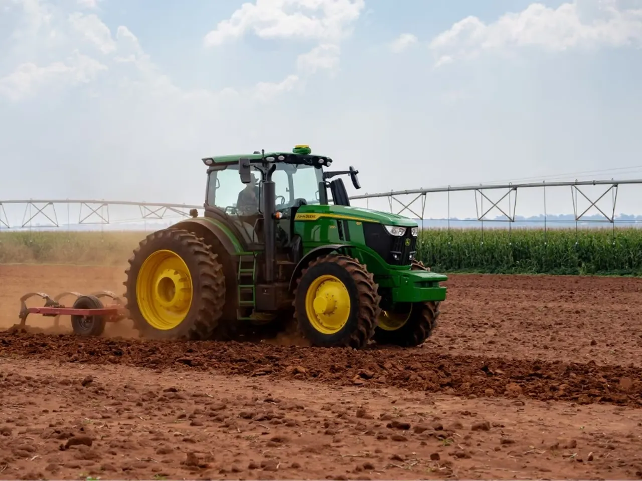 6R 230 Tractors - John Deere Africa & Middle East