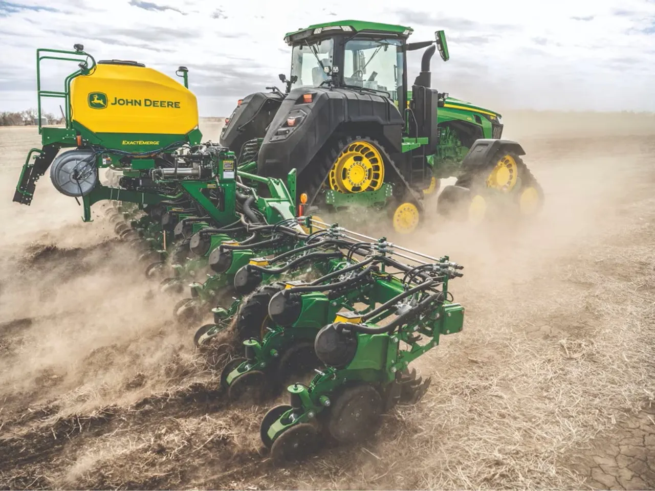 8RX 310 Tractor - John Deere Africa & Middle East