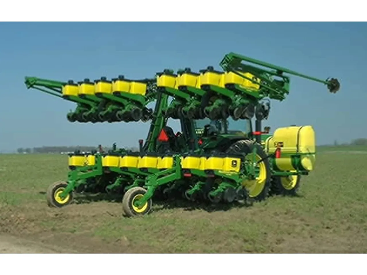 1725 Integral Stack-Fold Planter - John Deere Africa & Middle East