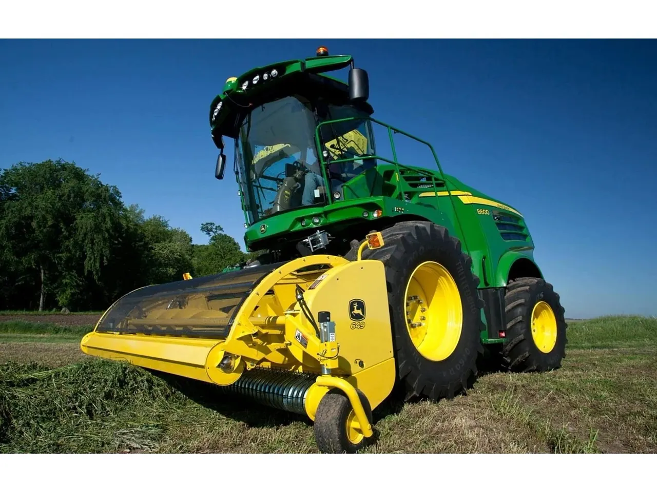 649 Hay Pickup - John Deere Africa & Middle East