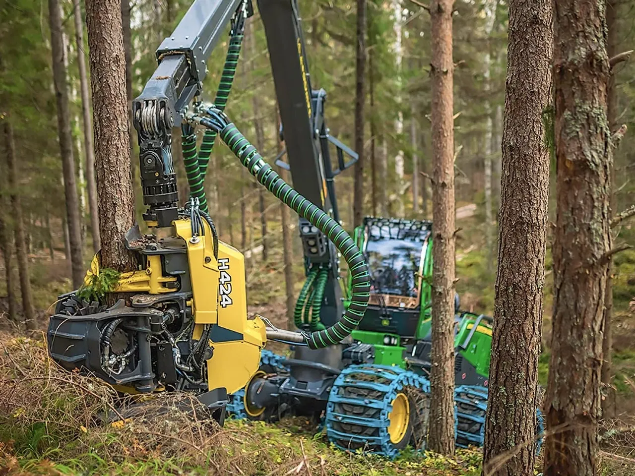 H424 Harvester Head - John Deere Africa & Middle East