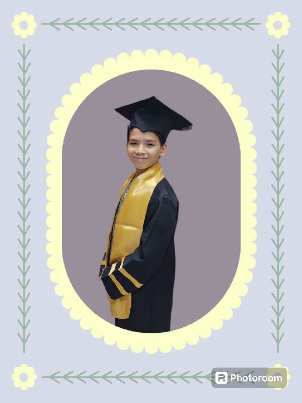 طقم تخرج اطفال