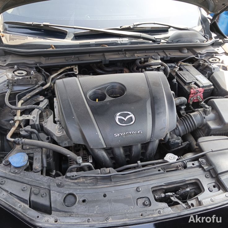 Mazda 3 Series photo 4