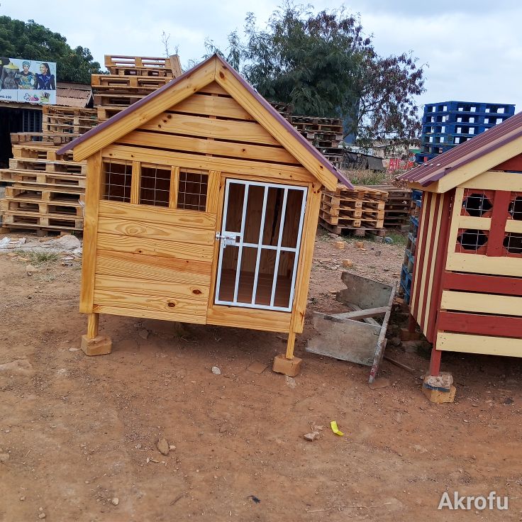 Dog Cages Available