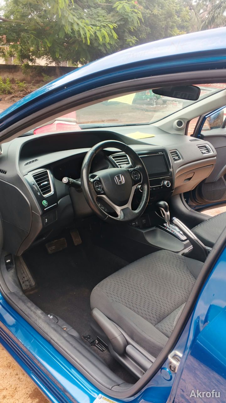 HONDA CIVIC 2015