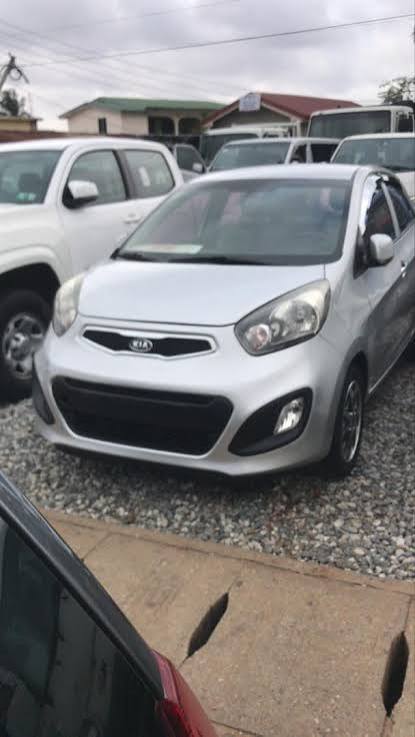 Toyota photo 3