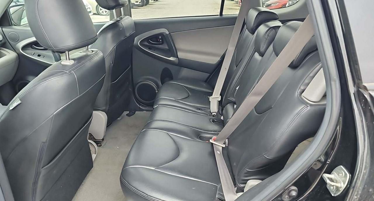 2010 Toyota RAV4 photo 7