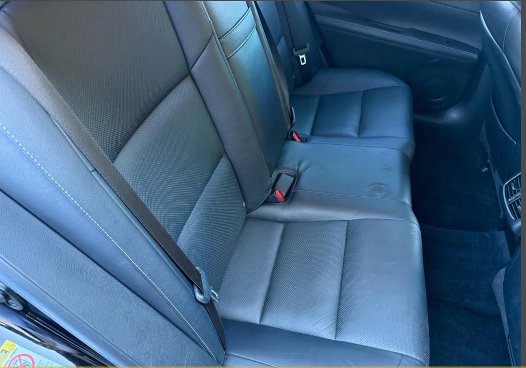 Lexus ES300h photo 3