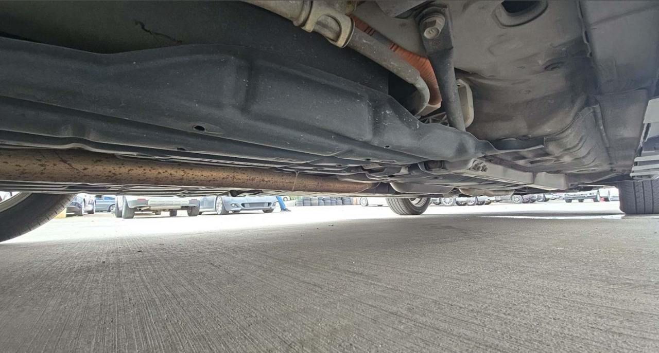 2012 Toyota Camry photo 6