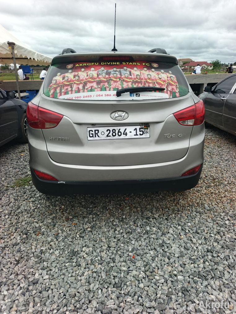 Hyundai tucson 2010 photo 2