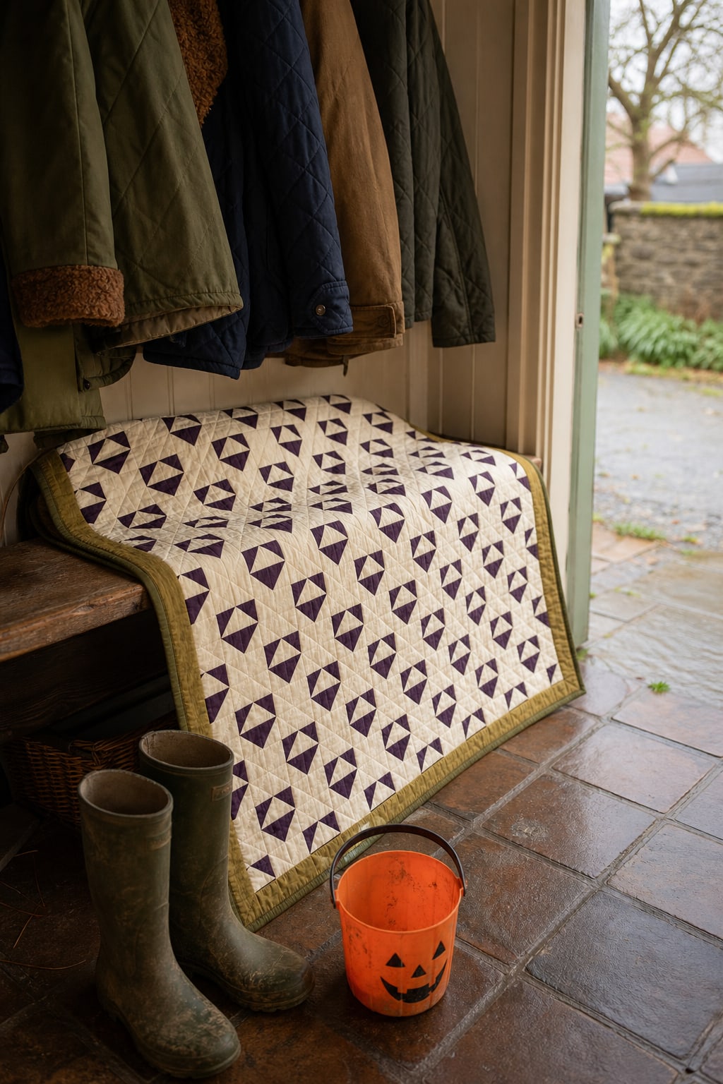 Nightshade Flying X quilt pattern, Flying X block — view 2