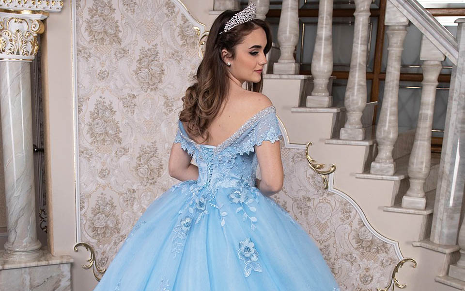 Vestidos de Quinceañera Azul Claro con Apliques