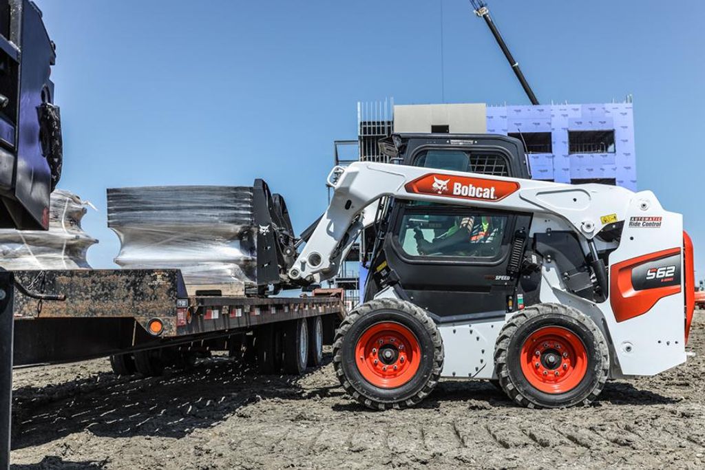 Bobcat S62