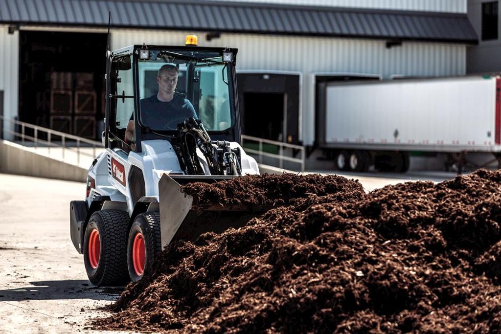 Bobcat L28